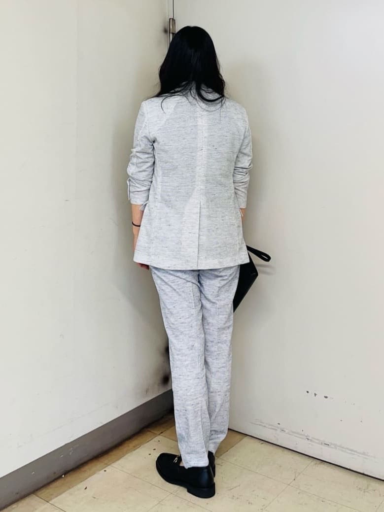 iwさんの「TAKEO KIKUCHI｜【尾州織】リネンブレンド メッシュ ジャケット」を使ったコーディネート