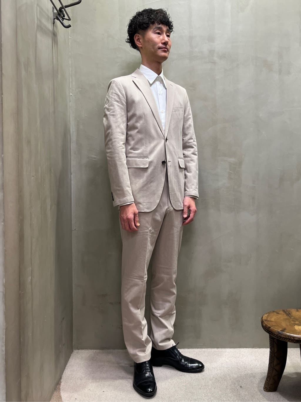 mutoさんの「TAKEO KIKUCHI｜【Made in JAPAN】ブロード レギュラーカラー ドレスシャツ」を使ったコーディネート