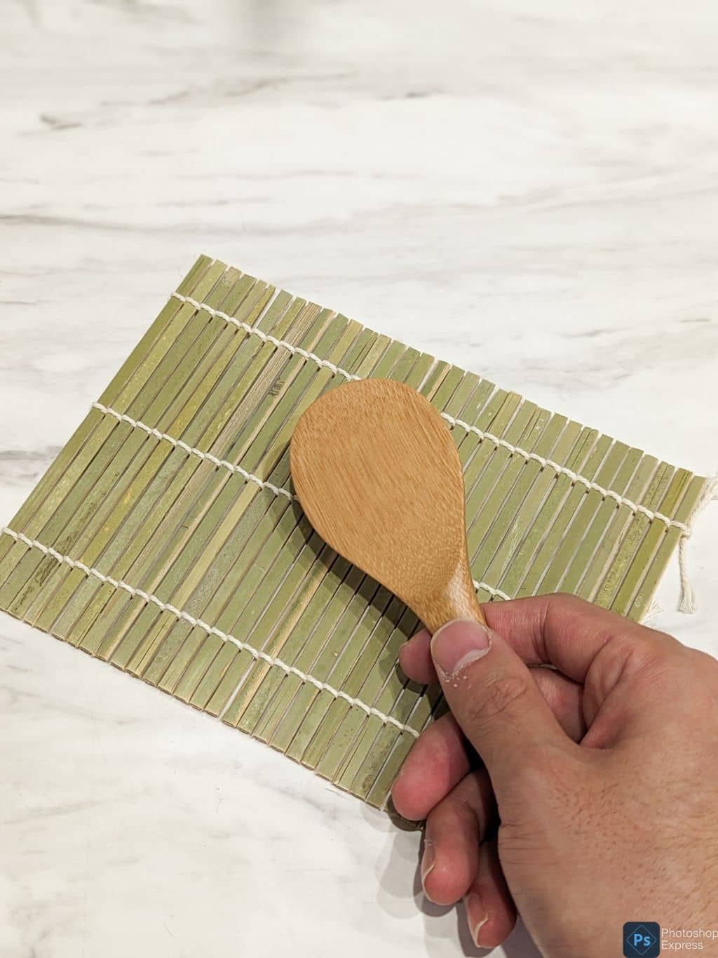 シモさんの「212 KITCHEN STORE｜磨き竹巻寿 9寸 27&times;27cm」を使ったコーディネート