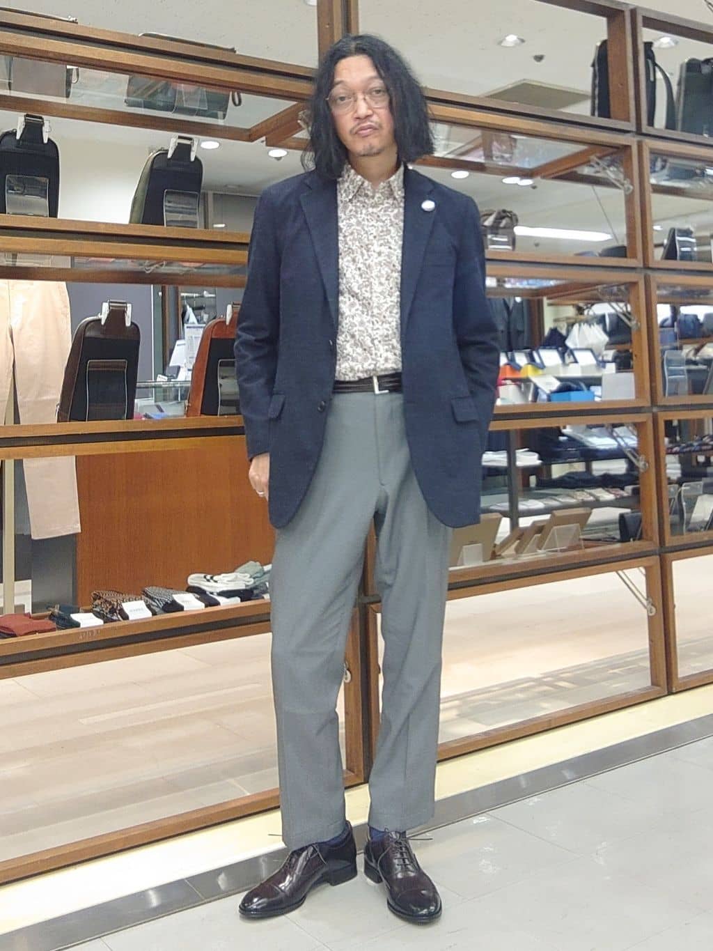 かしげるさんの「TAKEO KIKUCHI｜ストレートチップシューズ[ メンズ ビジネス シューズ 結婚式 ]」を使ったコーディネート