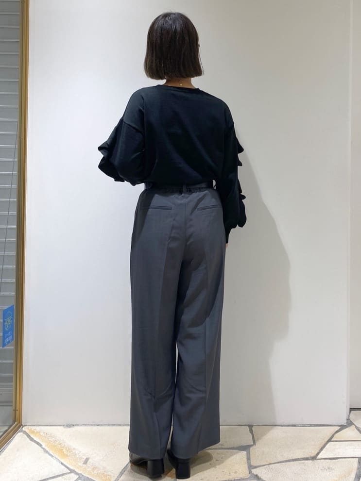 rieさんの「index｜スクエアバックルワイドベルト」を使ったコーディネート