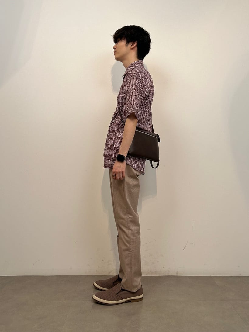 Neoさんの「TAKEO KIKUCHI｜【Made in JAPAN】播州織 ヘリンボン ストレート パンツ」を使ったコーディネート