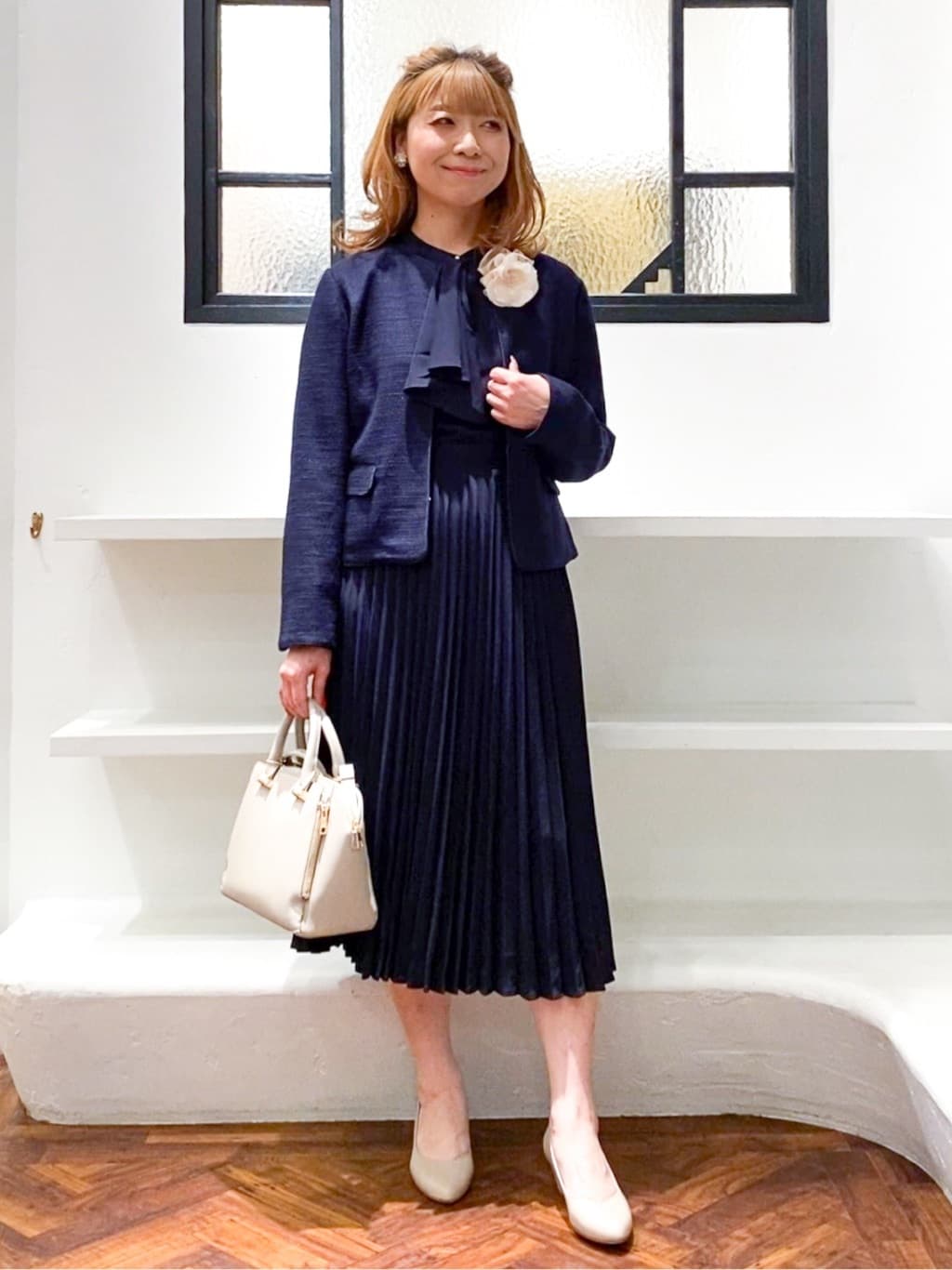 Harukaさんの「grove｜【ふわっと心地よい足入れ】やわここち(R)Vカットパンプス」を使ったコーディネート