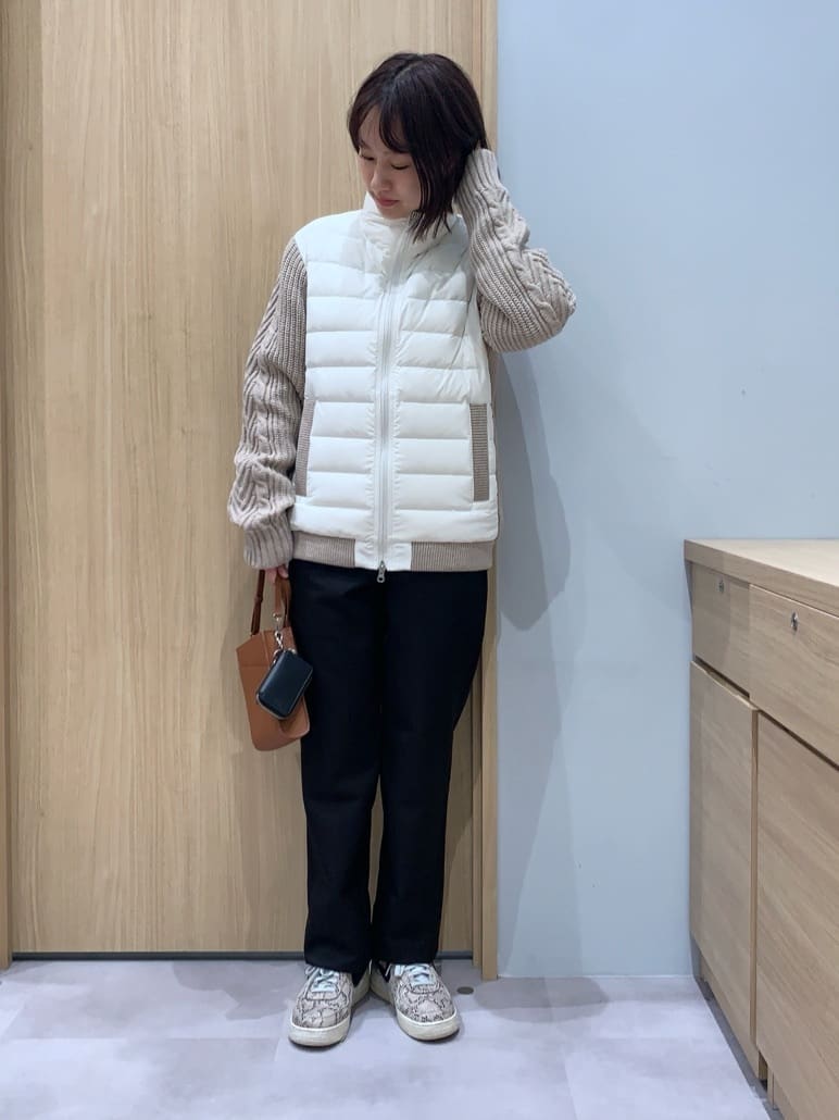 よぴさんの「TAKEO KIKUCHI｜アンティーク調レザー キーケース」を使ったコーディネート