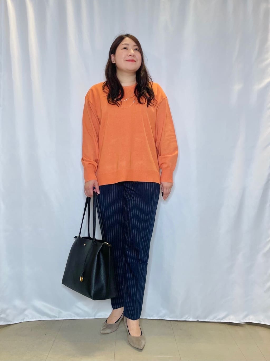 Ayaさんの「SHOO･LA･RUE｜【洗える/SS-3L】すっきりキレイにかっこよく 大人のテーパードパンツ」を使ったコーディネート