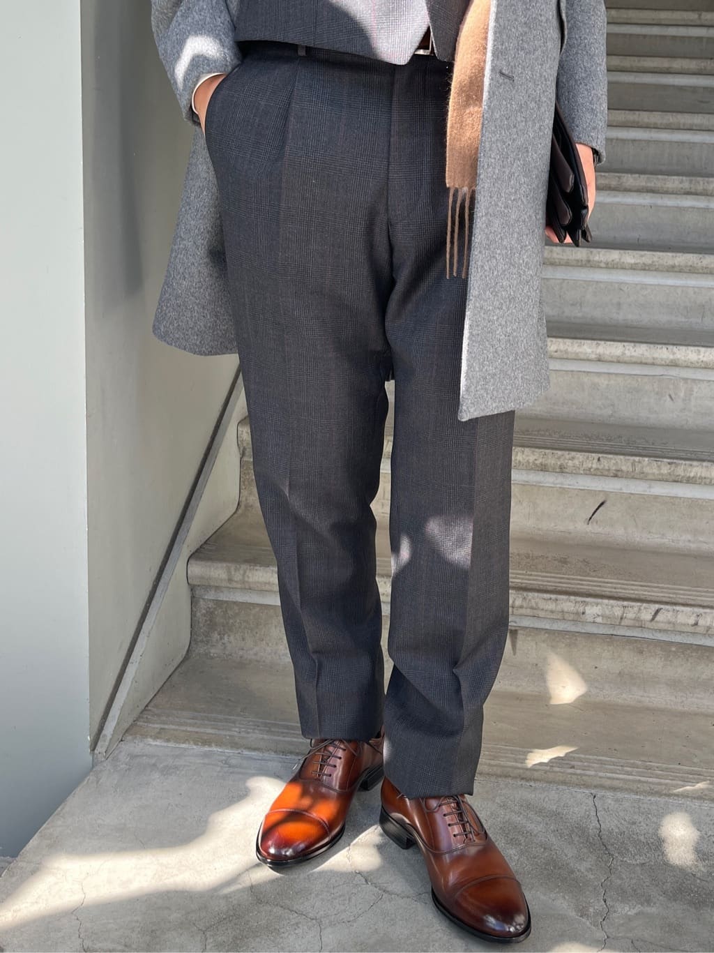 かずさんの「TAKEO KIKUCHI｜【Made in JAPAN】ブロード レギュラーカラー ドレスシャツ」を使ったコーディネート