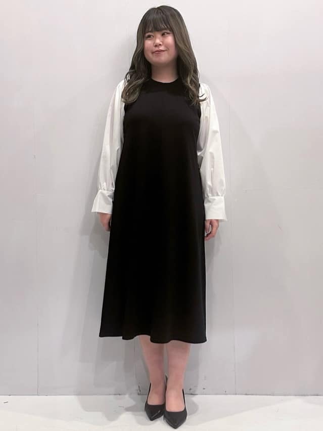 momoさんの「OPAQUE.CLIP｜【抗菌防臭加工/7cmヒール】ベーシックパンプス/通勤対応」を使ったコーディネート