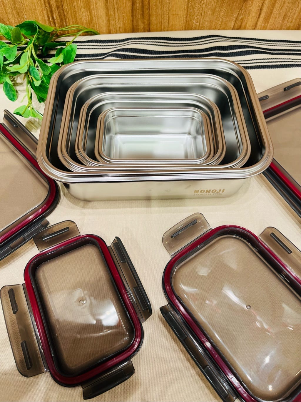 トミーさんの「212 KITCHEN STORE｜マジックコンテナL  2250ml ＜ののじ＞」を使ったコーディネート