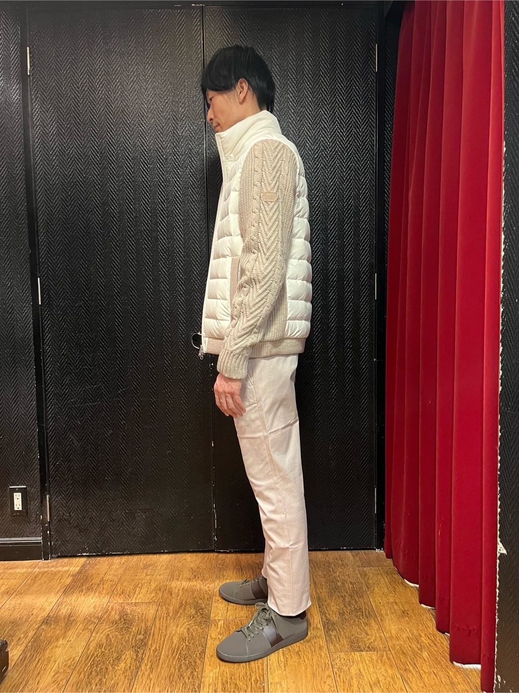  matsuさんの「TAKEO KIKUCHI｜【全7サイズ&times;8色展開！】トップマルチヘリンボン パンツ」を使ったコーディネート