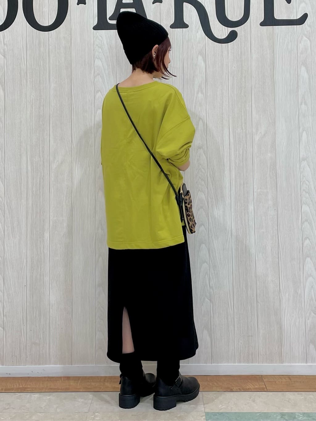 うずまきさんの「SHOO･LA･RUE｜」を使ったコーディネート