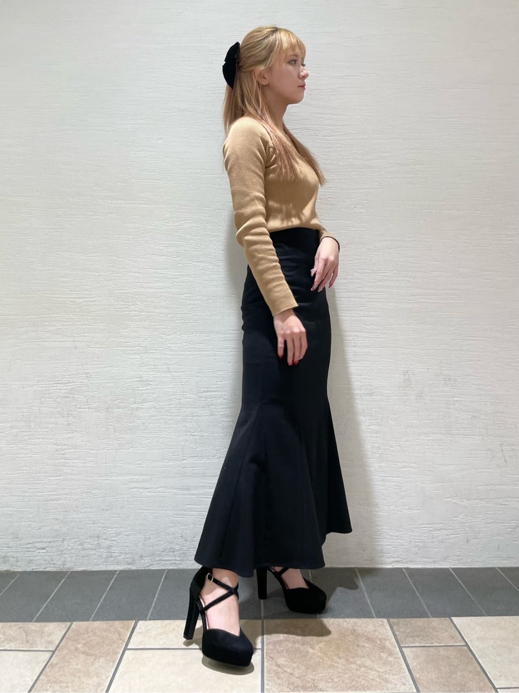 manamiさんの「ESPERANZA｜クロスストラップハイヒールセパレートパンプス」を使ったコーディネート