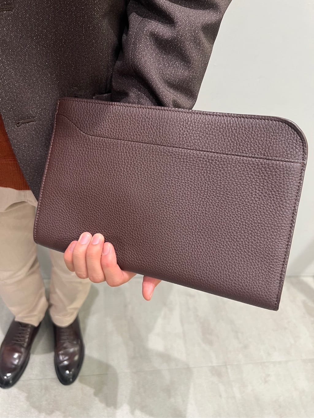 SHOOさんの「TAKEO KIKUCHI｜【全7サイズ&times;8色展開！】トップマルチヘリンボン パンツ」を使ったコーディネート