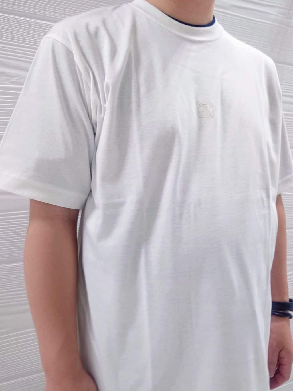 かずさんの「TAKEO KIKUCHI｜【刺繍ロゴT】スムース ワンポイント Tシャツ」を使ったコーディネート