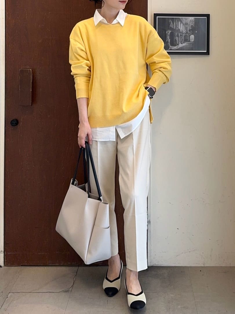 𝐇𝐢𝐫𝐨𝐦𝐢さんの「SHOO･LA･RUE｜【洗える/SS-3L】すっきりキレイにかっこよく 大人のテーパードパンツ」を使ったコーディネート