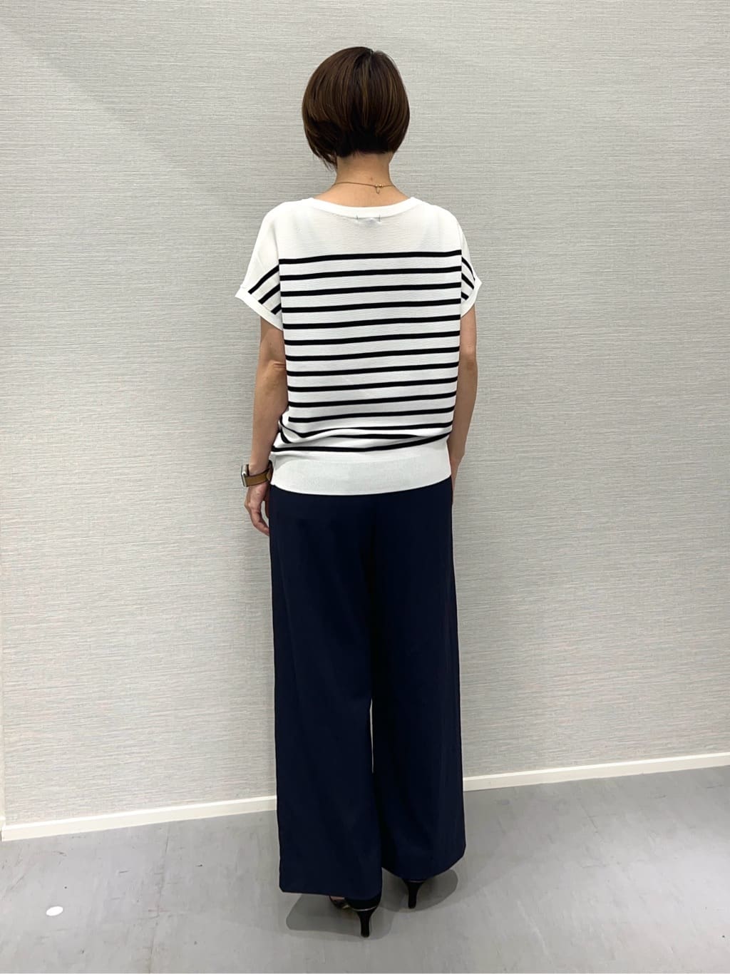 Shinakoさんの「UNTITLED｜【褒められパンツ／洗える／ウエストゴム】ワイドタックパンツ」を使ったコーディネート