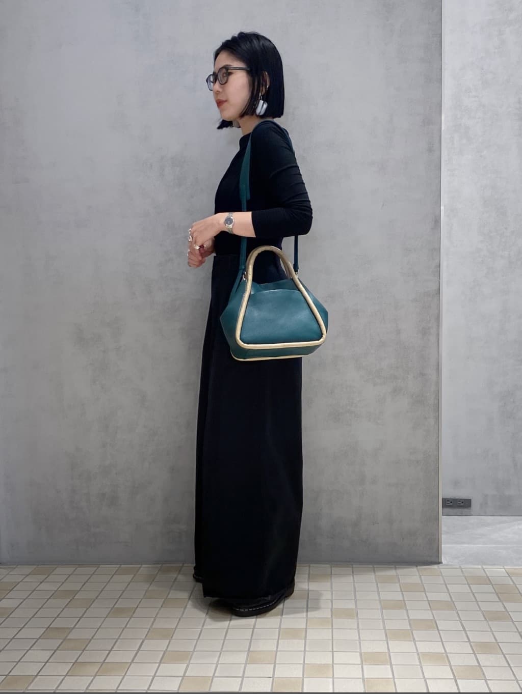 Uさんの「HIROKO HAYASHI｜PEPE CERCHIO（ペペ チェルキオ）ピアス」を使ったコーディネート