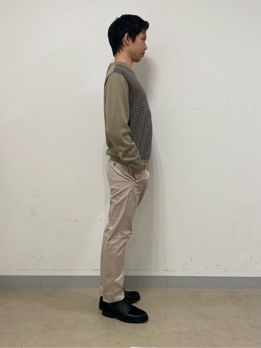 shoumaさんの「TAKEO KIKUCHI｜【全7サイズ&times;8色展開！】トップマルチヘリンボン パンツ」を使ったコーディネート