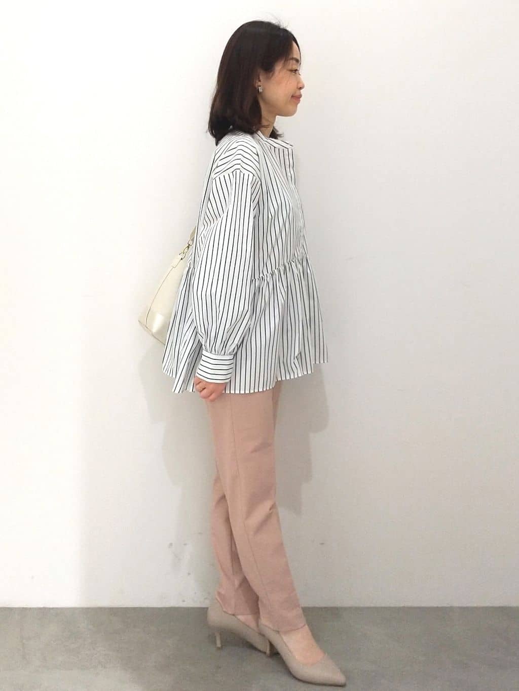 Matsuさんの「OPAQUE.CLIP｜【抗菌防臭加工/7cmヒール】ベーシックパンプス/通勤対応」を使ったコーディネート