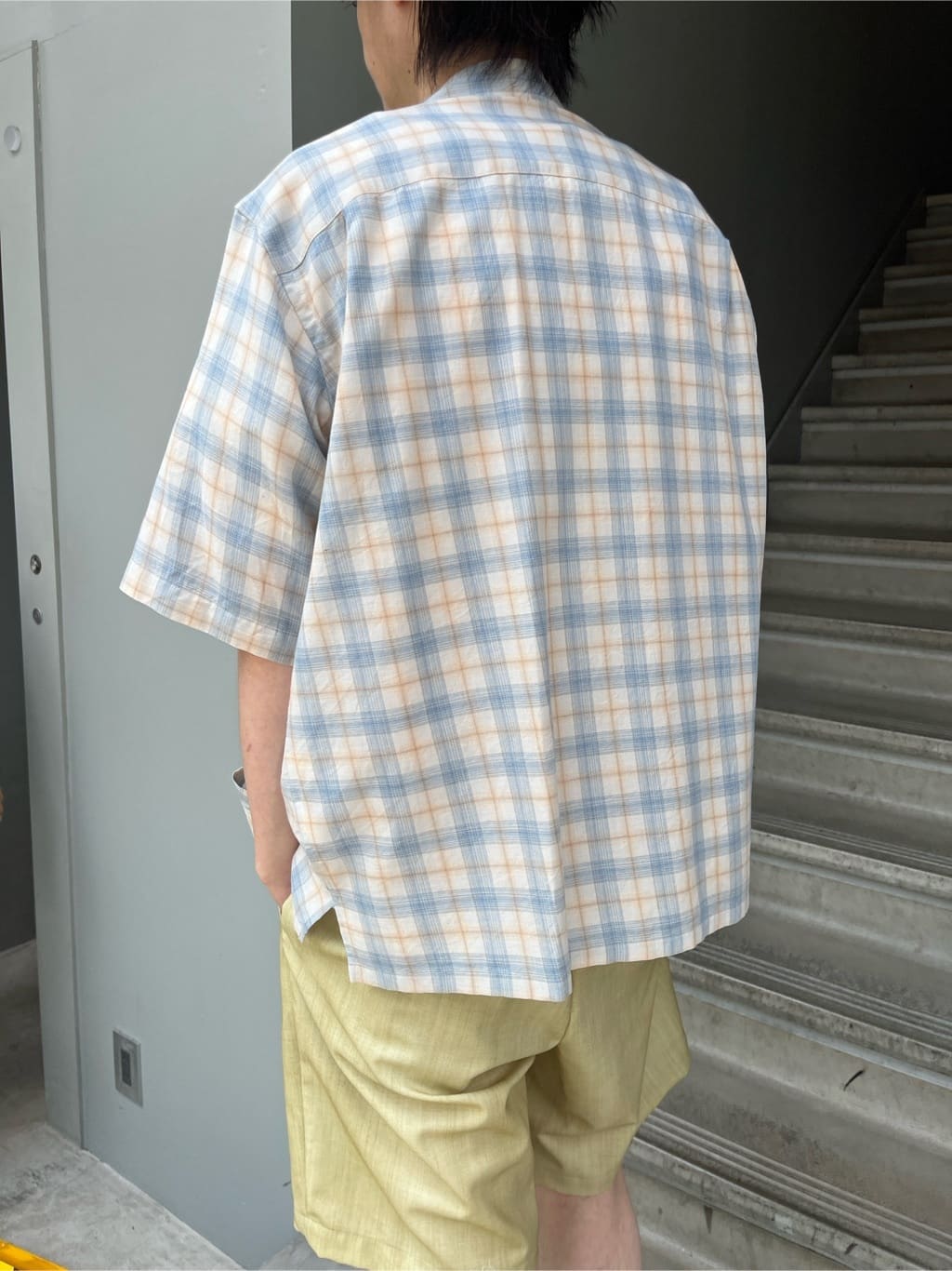 Shintaroさんの「TAKEO KIKUCHI｜【抗菌防臭／5サイズ展開】ハイゲージポンチ Tシャツ」を使ったコーディネート