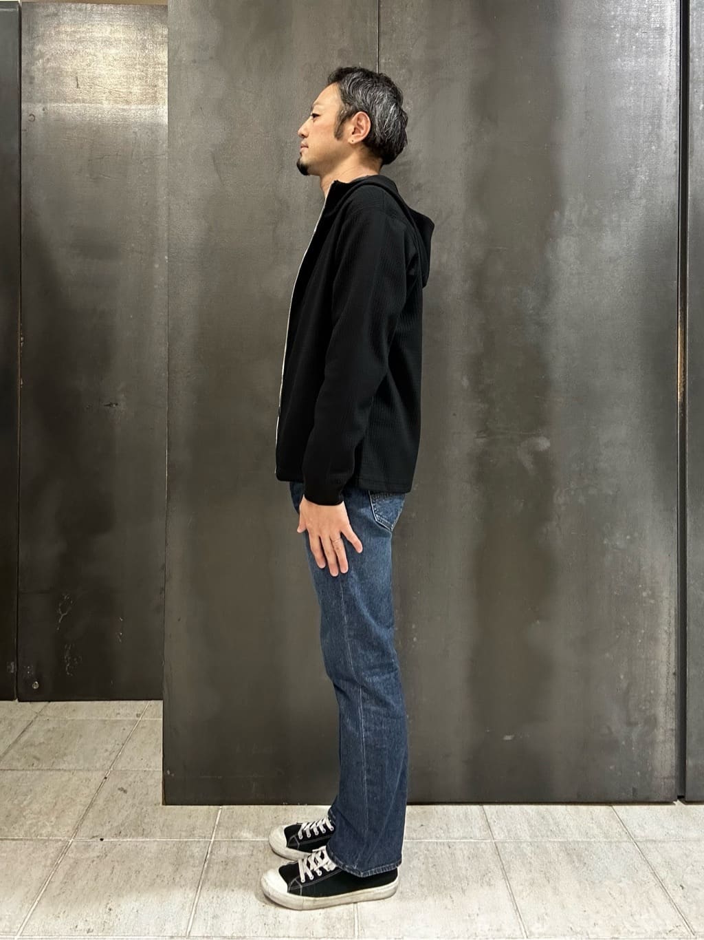 coheyさんの「TAKEO KIKUCHI｜」を使ったコーディネート