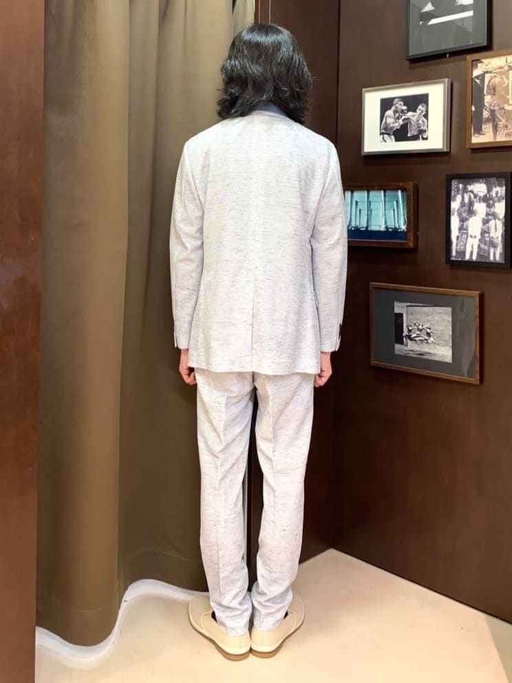 コバヤシさんの「TAKEO KIKUCHI｜【尾州織】リネンブレンド メッシュパンツ」を使ったコーディネート