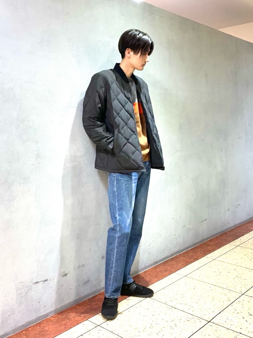 Seiyaさんの「TAKEO KIKUCHI｜【3WAY／撥水】ドビーメモリー ダウンライナーブルゾン」を使ったコーディネート