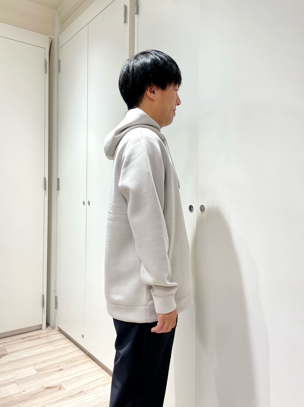 SAGARIさんの「TAKEO KIKUCHI｜【Sサイズ～】エアダン プルオーバー パーカ」を使ったコーディネート