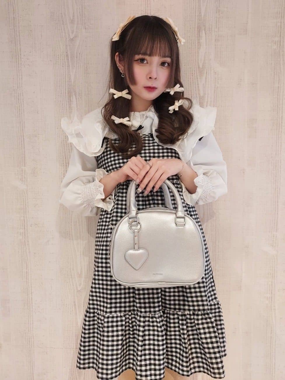 HUANG WEI HSUANさんの「ESPERANZA｜」を使ったコーディネート