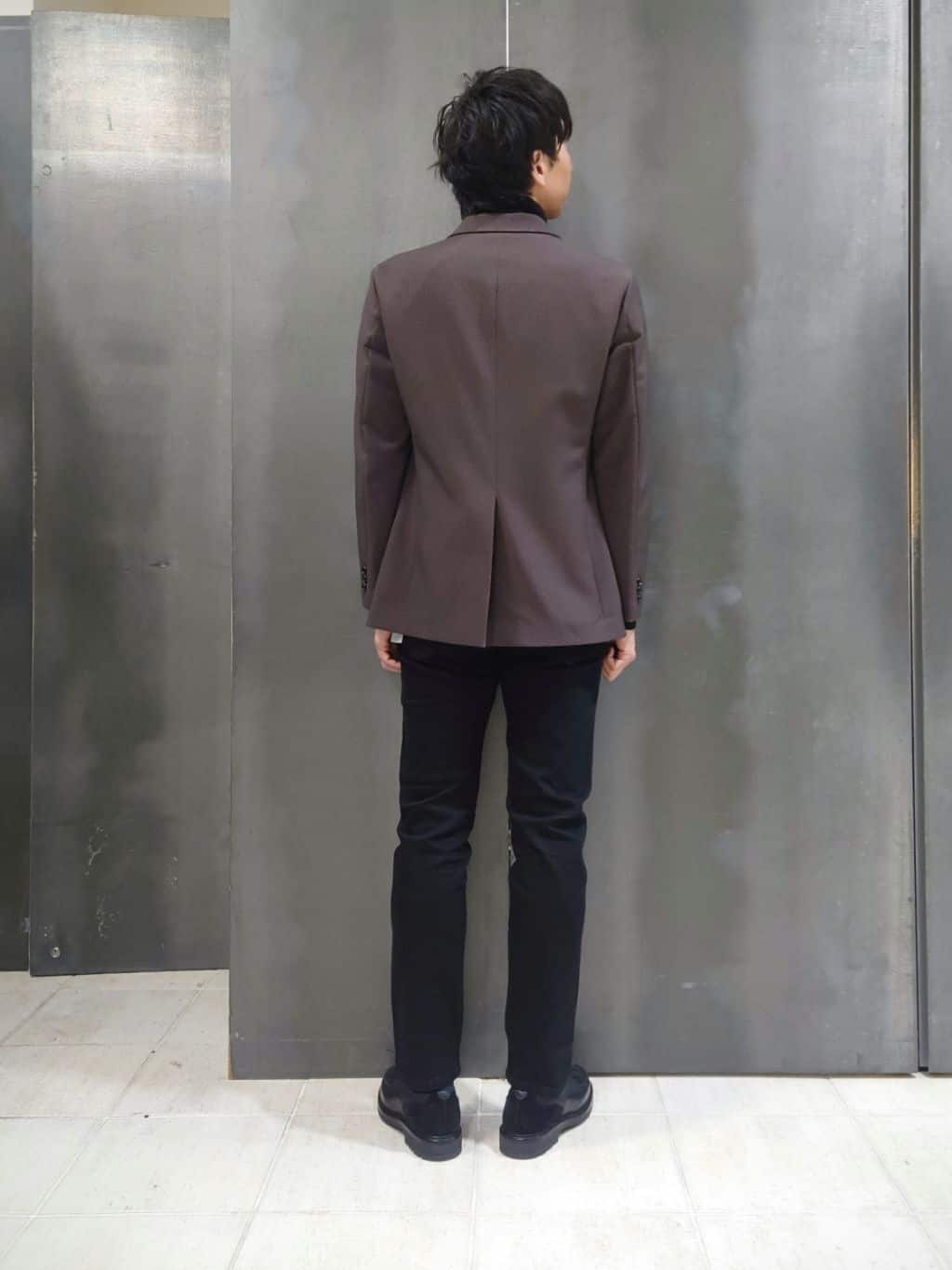 kawamuさんの「TAKEO KIKUCHI｜【Sサイズ～】ストレッチ デニム パンツ」を使ったコーディネート