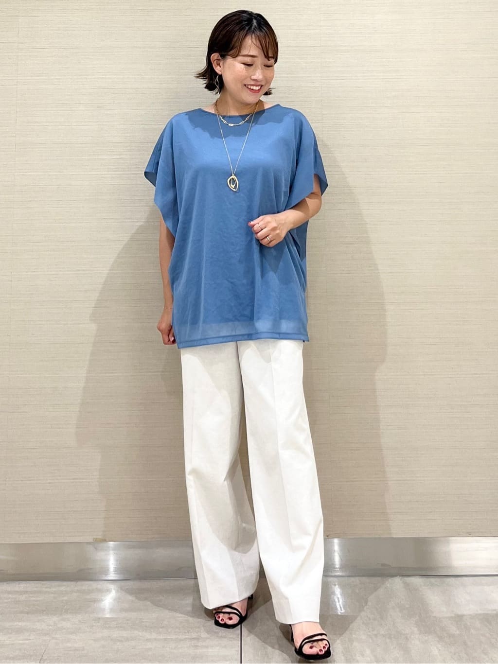 なつよさんの「UNTITLED｜」を使ったコーディネート