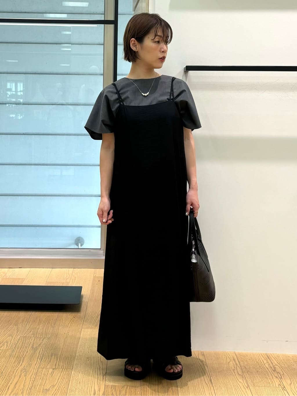 asamiさんの「INDIVI｜【セレモニーにおすすめ！】パール調トップネックレス」を使ったコーディネート