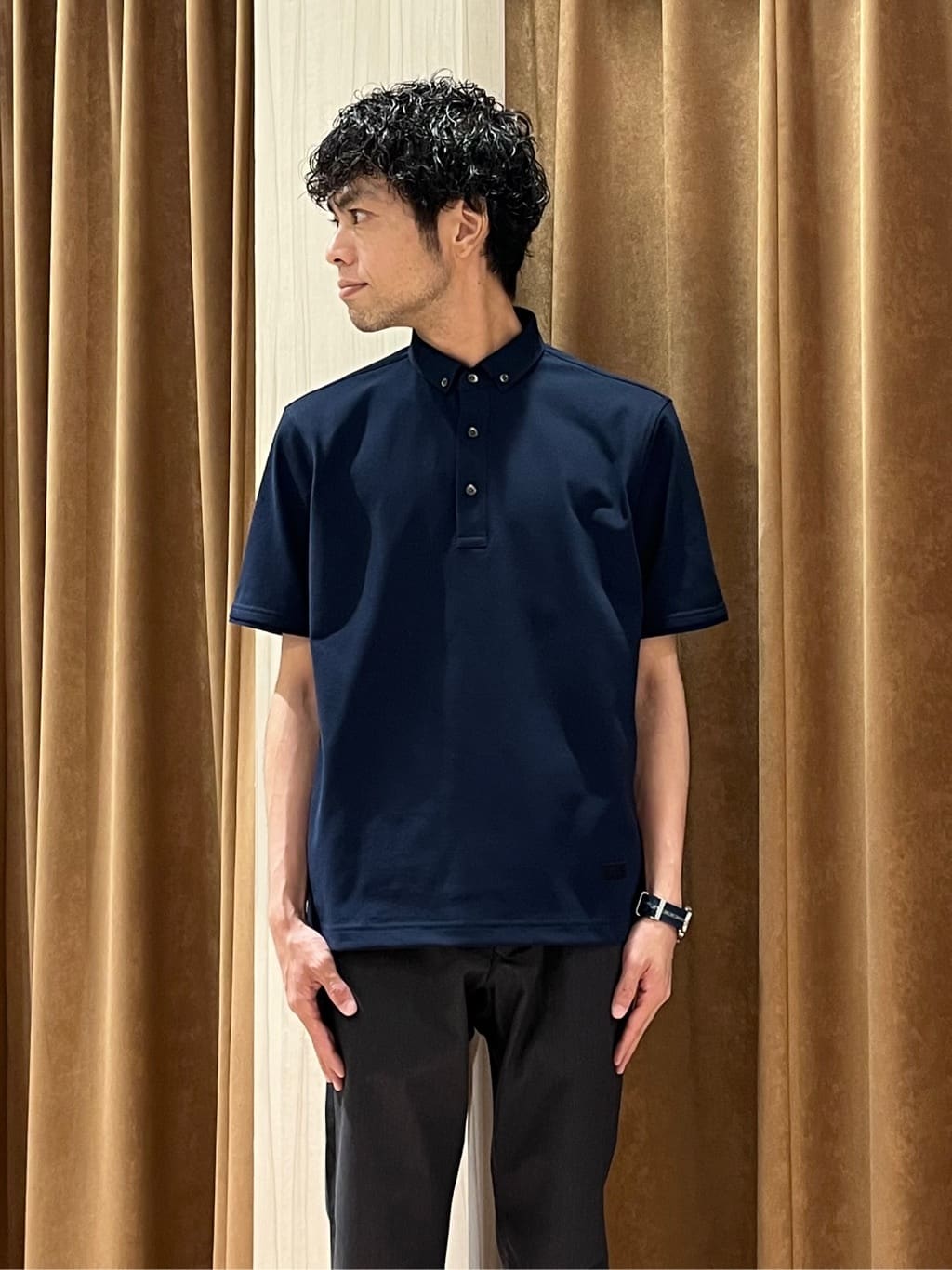 URAさんの「TAKEO KIKUCHI｜【全7サイズ&times;8色展開！】トップマルチヘリンボン パンツ」を使ったコーディネート