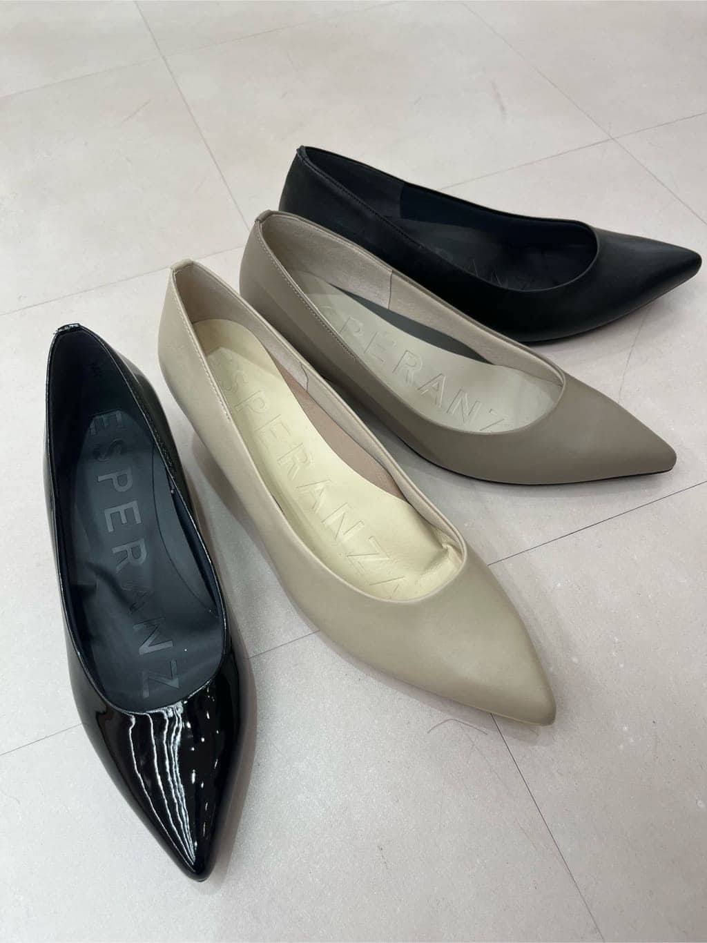 aya.oさんの「ESPERANZA｜12時間パンプスEveryDayPlane[5.5cmヒール]」を使ったコーディネート