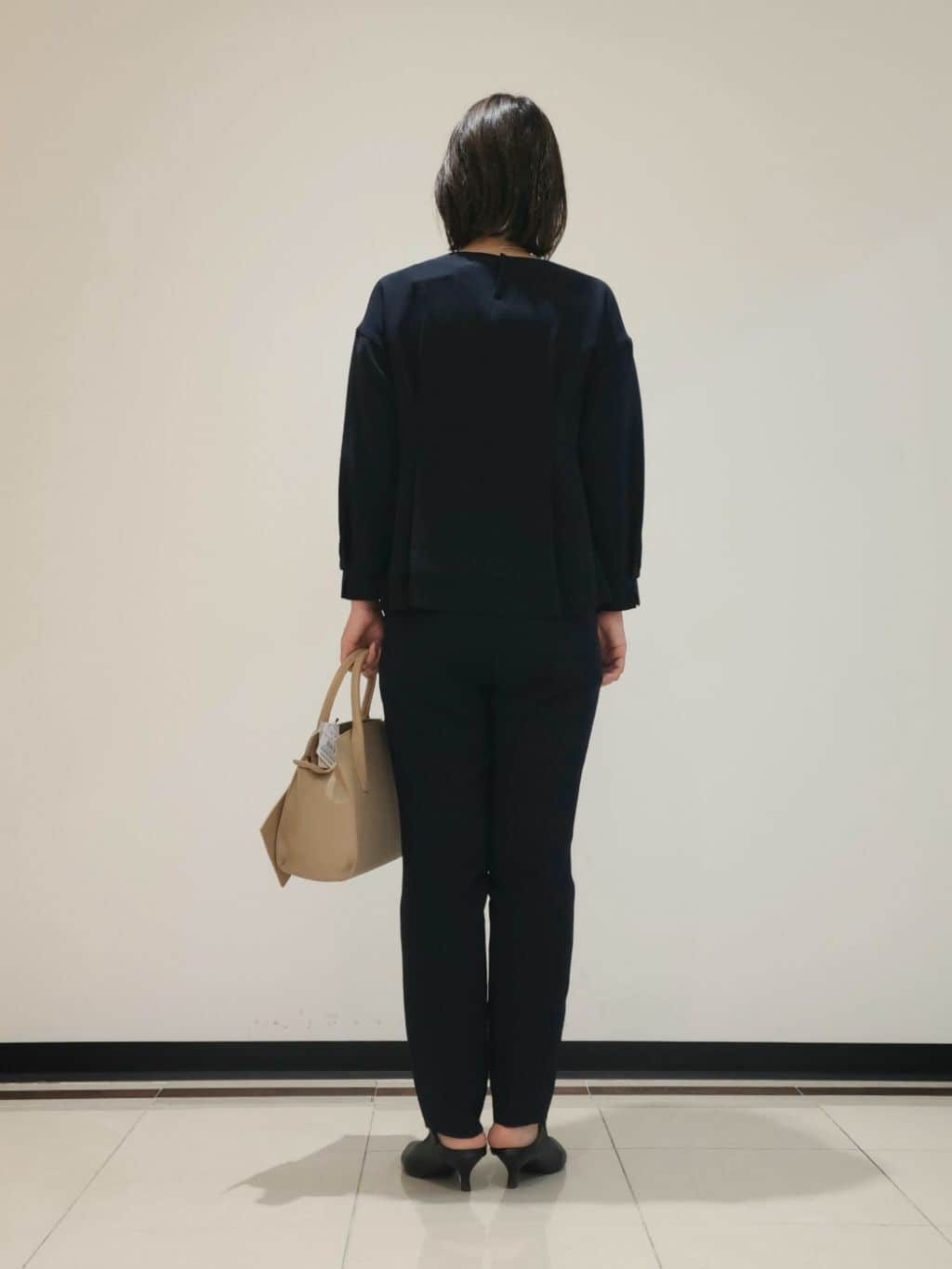eriさんの「INDIVI｜◆【合皮／マルチWAY／サブバッグ付】ミニショルダーバッグ」を使ったコーディネート