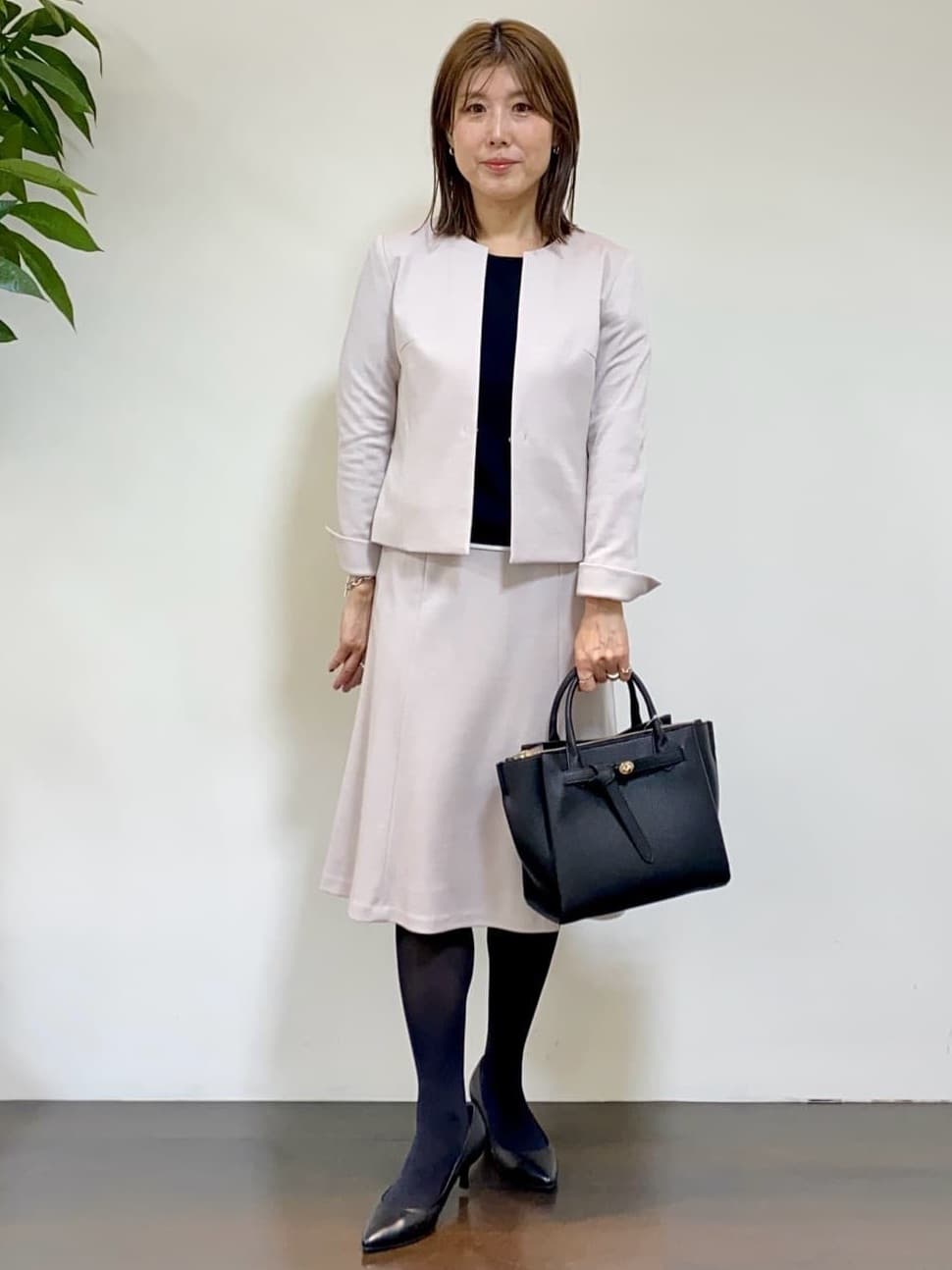 tomoさんの「UNTITLED｜【日本製／2WAY衿】スタンドカラー ロングコート」を使ったコーディネート