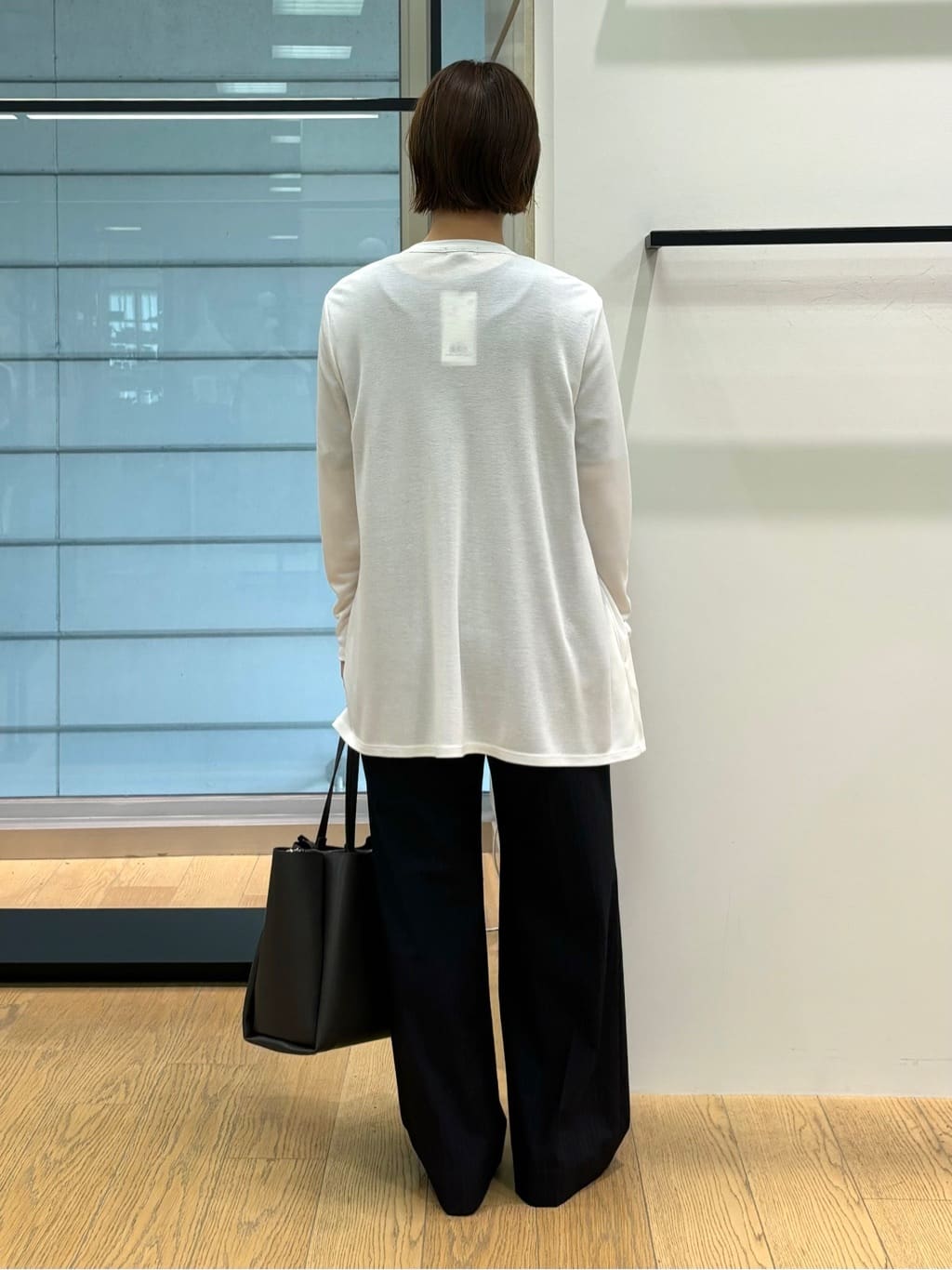 asamiさんの「INDIVI｜【セレモニーにおすすめ！】パール調トップネックレス」を使ったコーディネート