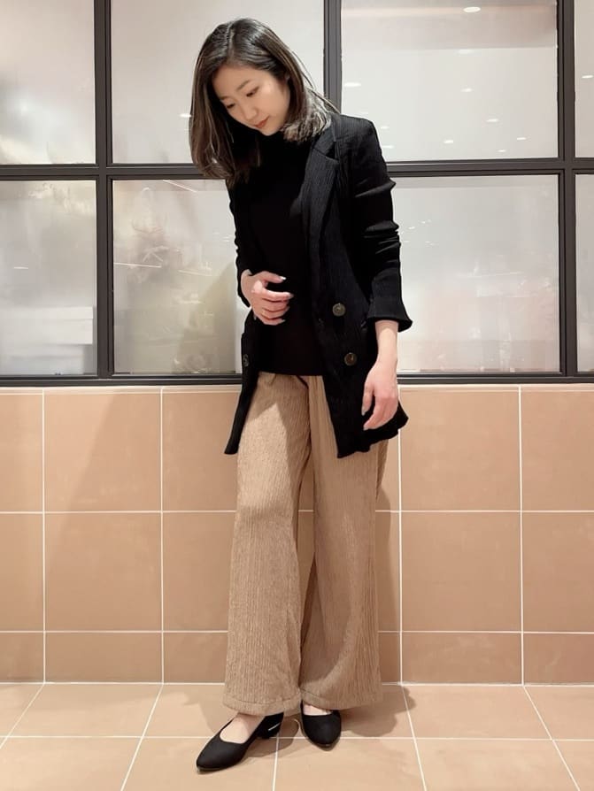 kaoriさんの「ESPERANZA｜《定番》晴雨兼用クッションフラットパンプス」を使ったコーディネート