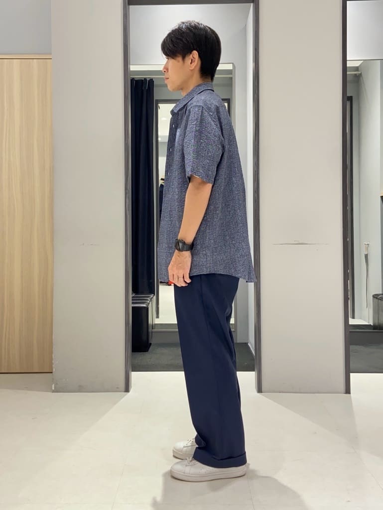 わいずみさんの「TAKEO KIKUCHI｜【抗菌防臭／5サイズ展開】ハイゲージポンチ Tシャツ」を使ったコーディネート