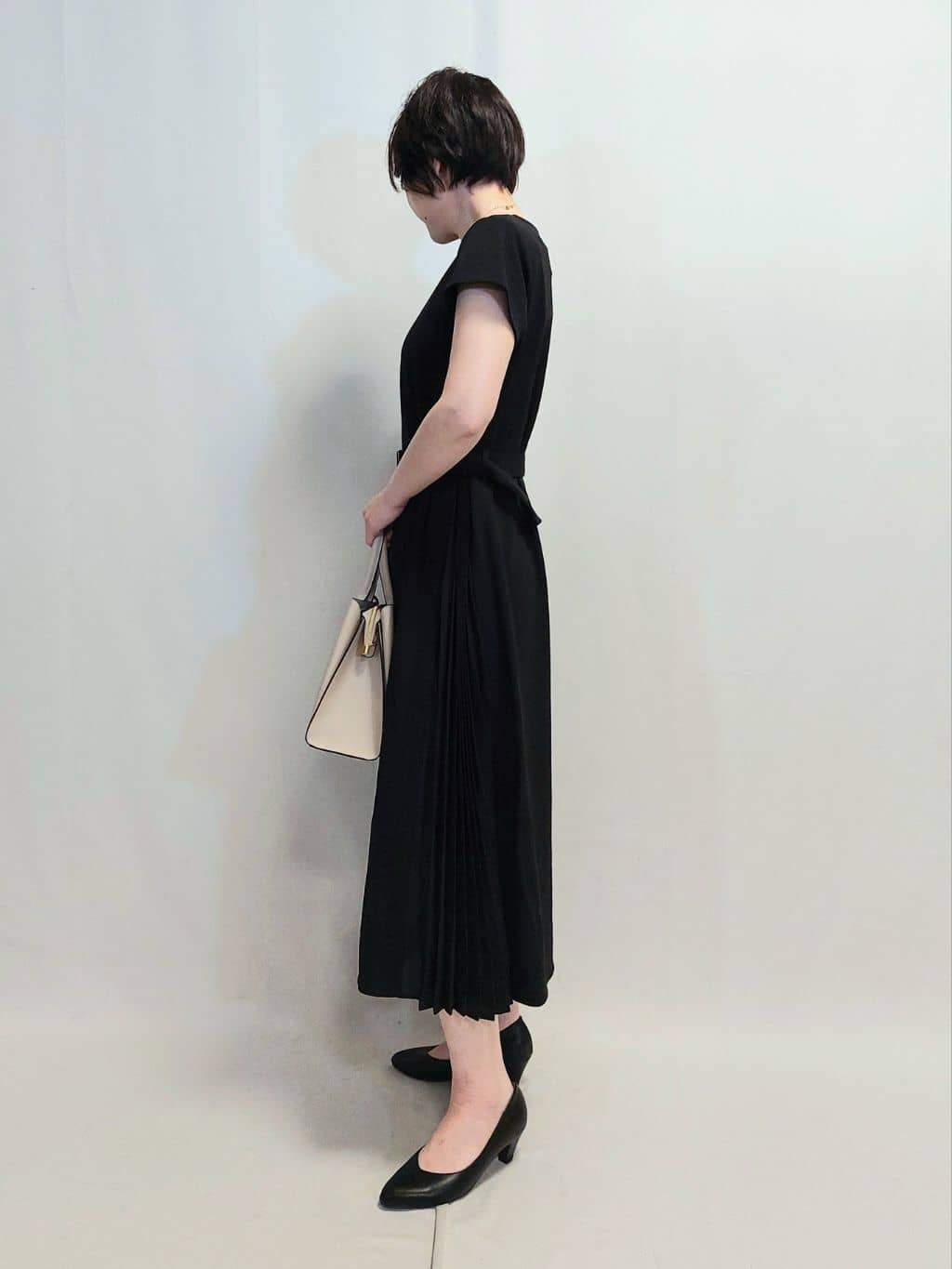 aidaさんの「grove｜【人間工学】つつまれフィットパンプス【入卒対応可】」を使ったコーディネート