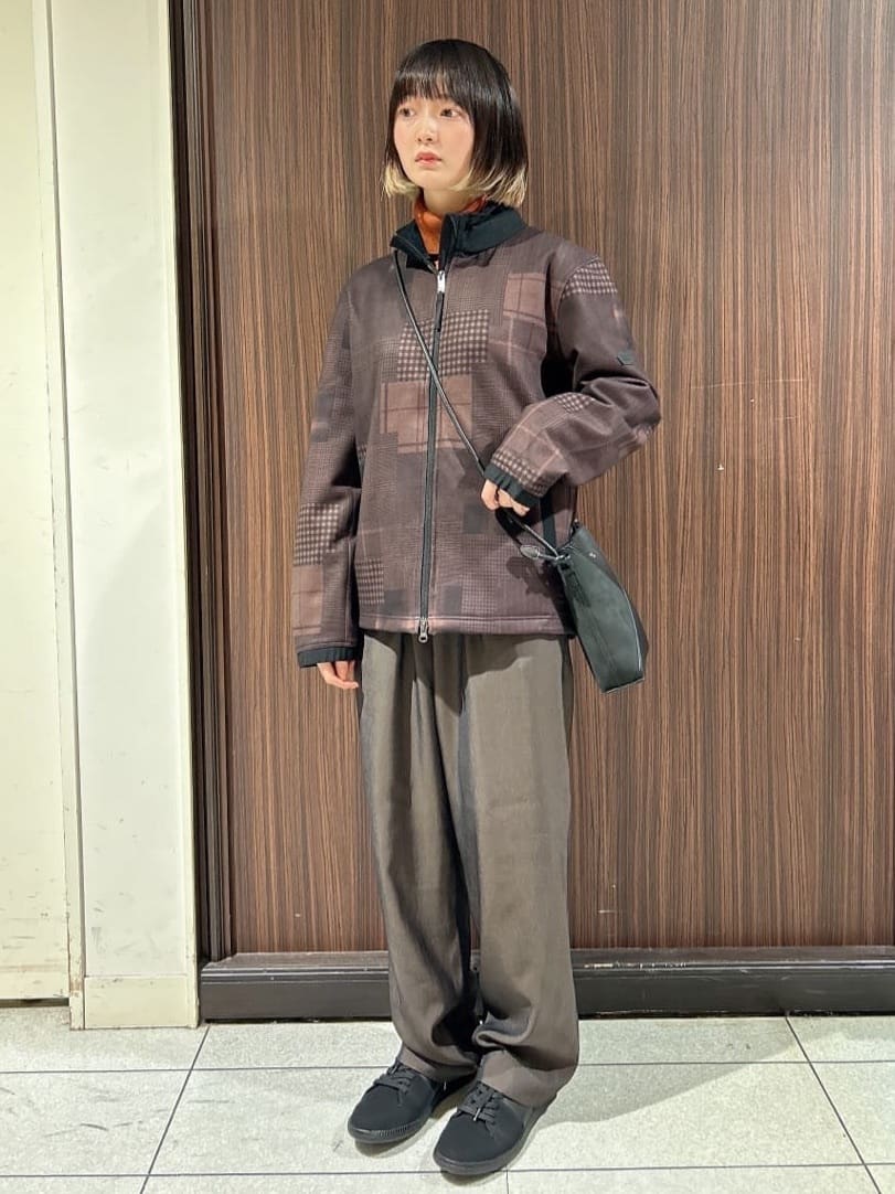さやさんの「TAKEO KIKUCHI｜【DOWN FABRIC】ダウンファブリック スタンドカラーブルゾン」を使ったコーディネート