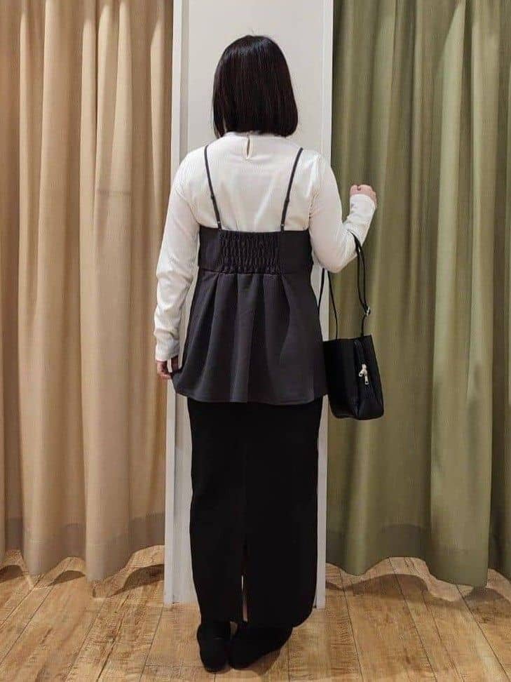 もーりぃさんの「SHOO･LA･RUE｜」を使ったコーディネート