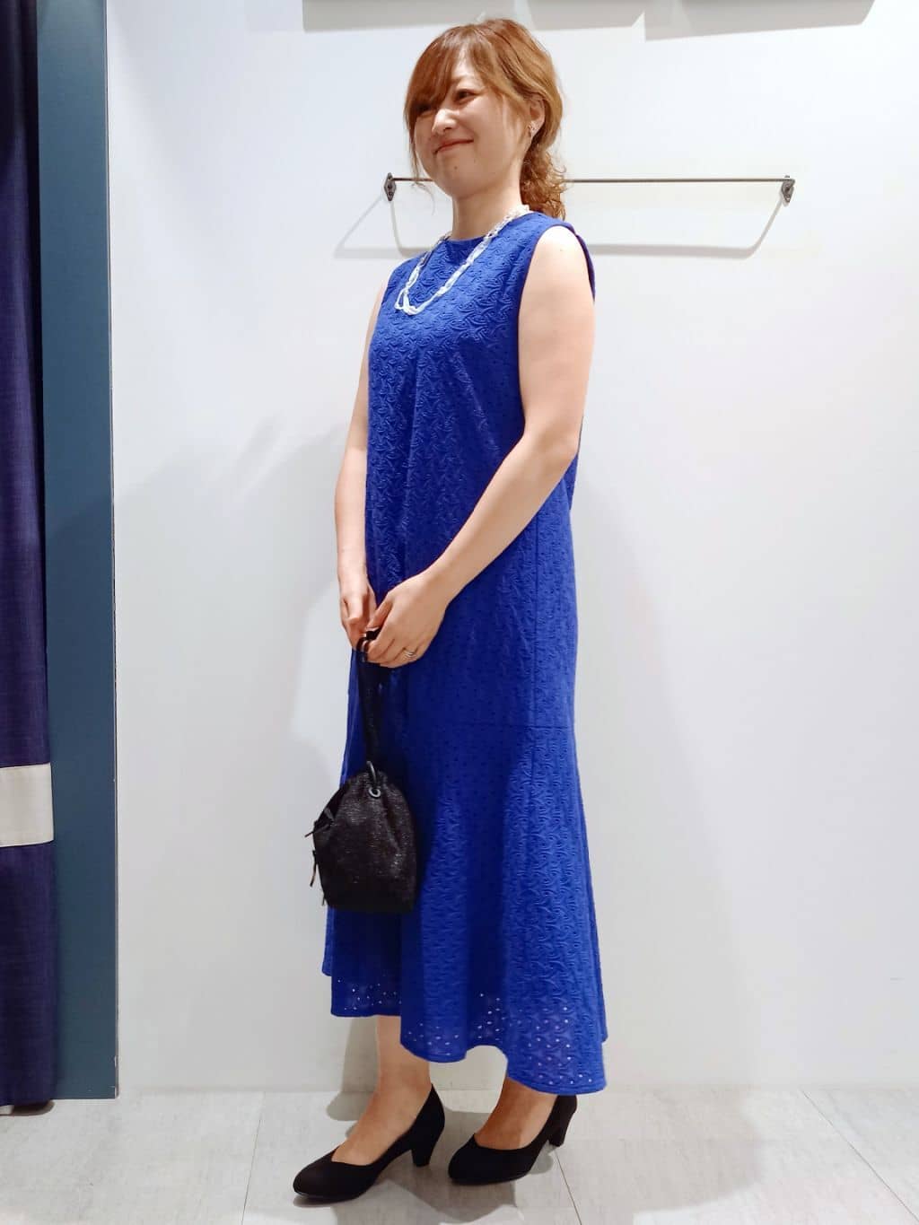 miiさんの「grove｜【ふわっと心地よい足入れ】やわここち(R)Vカットパンプス」を使ったコーディネート