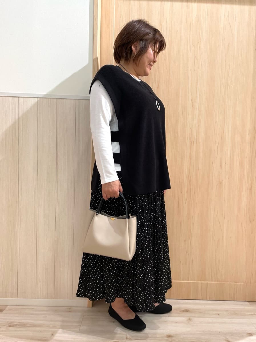 ポンさんの「SHOO･LA･RUE｜」を使ったコーディネート