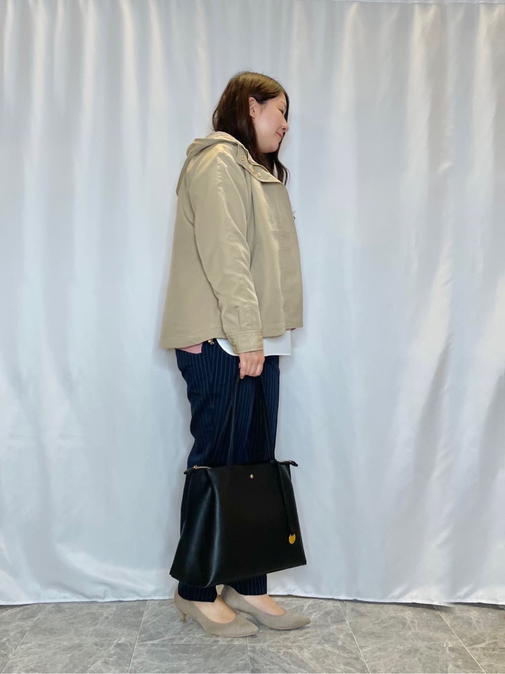 Ayaさんの「SHOO･LA･RUE｜【洗える/SS-3L】すっきりキレイにかっこよく 大人のテーパードパンツ」を使ったコーディネート