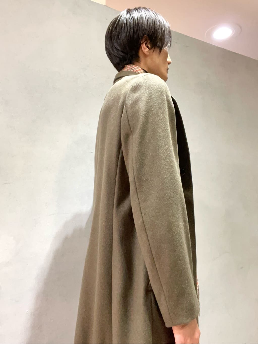 Seiyaさんの「TAKEO KIKUCHI｜【ウールカシミヤブレンド】ビーバー調 スタンドカラー コート」を使ったコーディネート