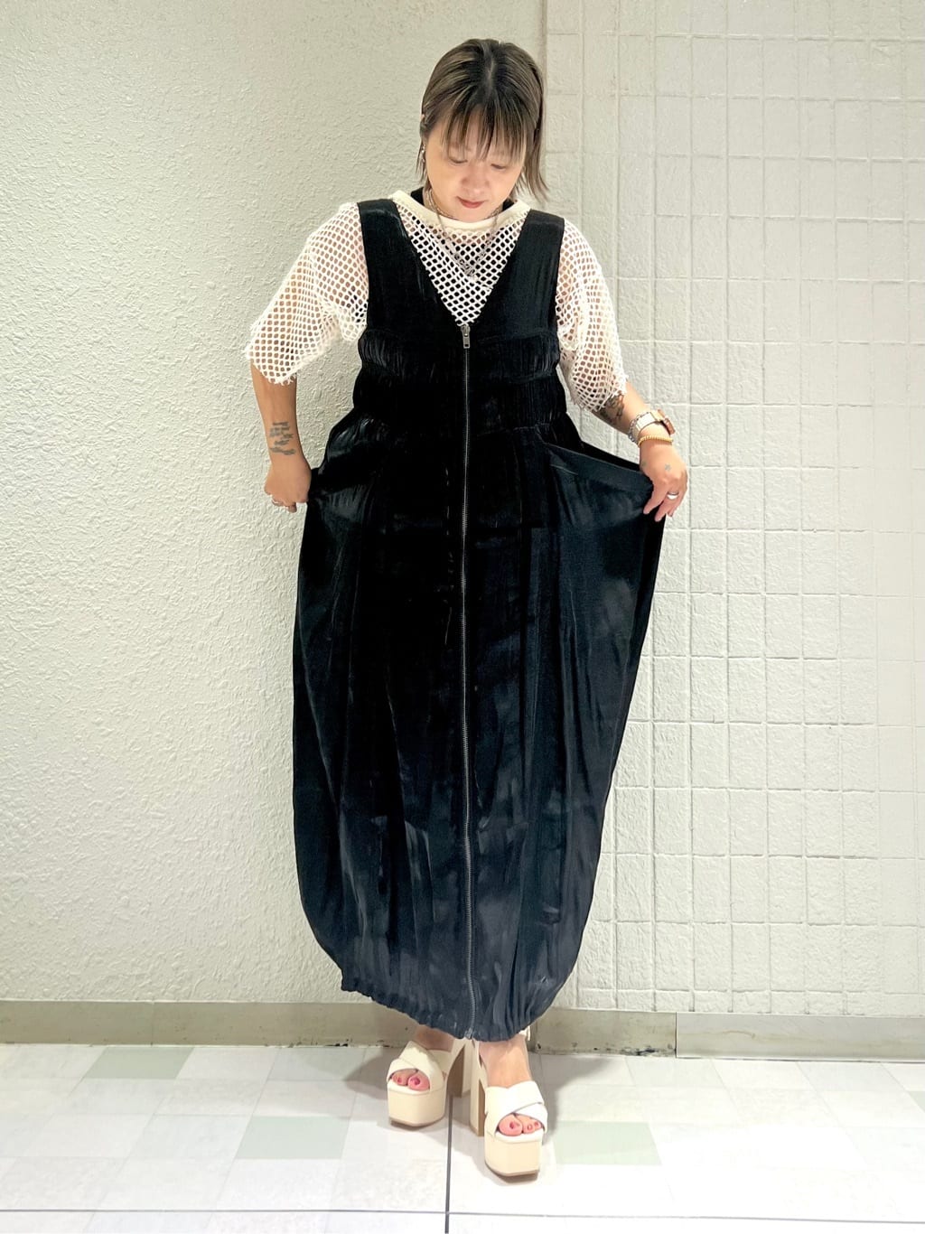 TAKAさんの「ESPERANZA｜ラク盛り厚底サンダルⅢ」を使ったコーディネート