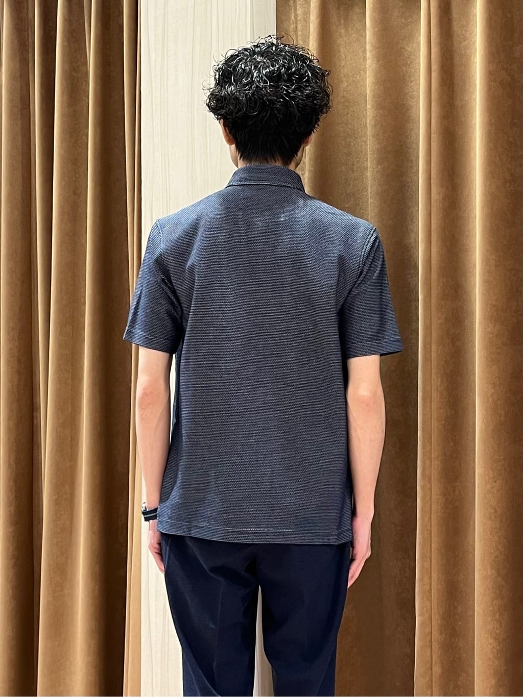 URAさんの「TAKEO KIKUCHI｜【抗菌防臭／9色5サイズ展開】ハニカムメランジ ポロシャツ」を使ったコーディネート