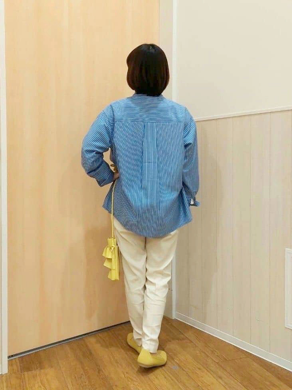 Kさんの「SHOO･LA･RUE｜【洗える/SS-3L】すっきりキレイにかっこよく 大人のテーパードパンツ」を使ったコーディネート