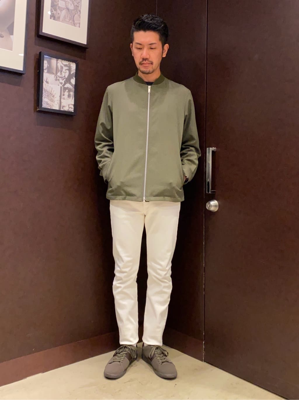 shuheiさんの「TAKEO KIKUCHI｜【Sサイズ～】ストレッチ デニム パンツ」を使ったコーディネート