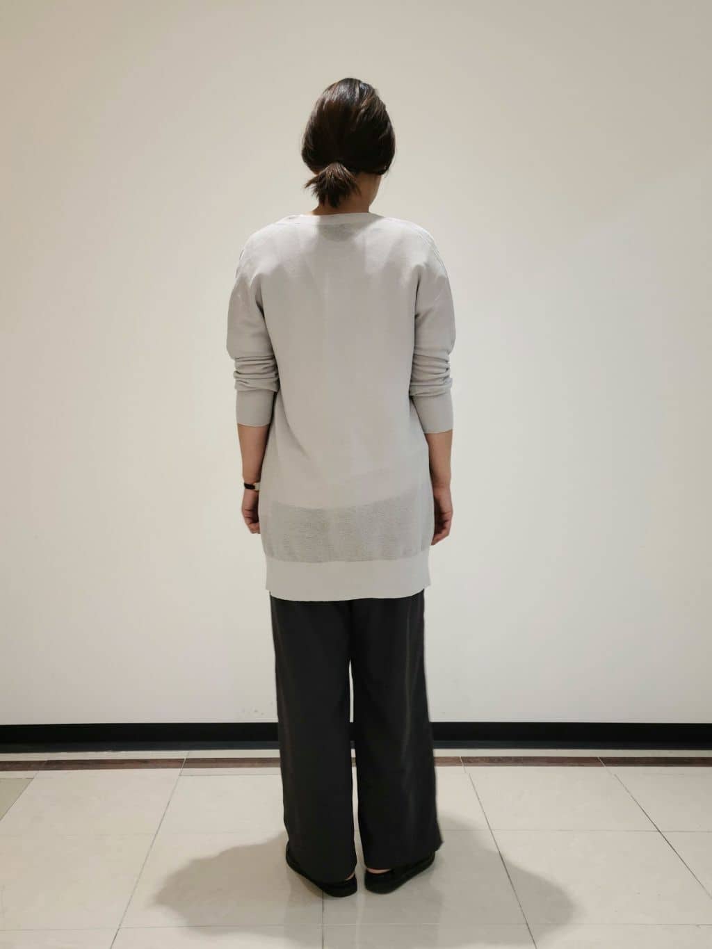 eriさんの「INDIVI｜【褒められパンツ／洗える／ウエストゴム】ワイドタックパンツ」を使ったコーディネート